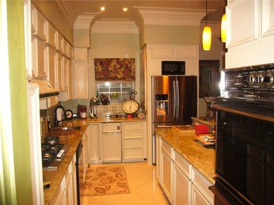 2721 St Charles Ave unit 1B, New Orleans, LA 70130 - photo 2