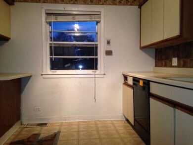 10031 Agatite Ave, Schiller Park, IL 60176 - photo 4