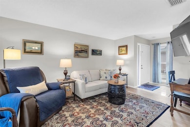 2846 Highlands Blvd unit D, Palm Harbor, FL 34684 - photo 4