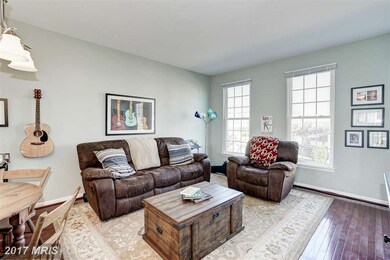 42833 Sykes Terrace, Chantilly, VA 20152 - photo 5