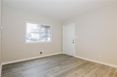 2841 Belvedere Ln unit 9, Decatur, GA 30032 - photo 4