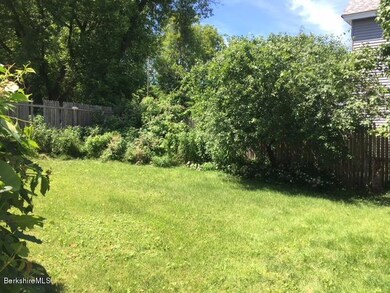 199 Onota St, Pittsfield, MA 01201 - photo 7