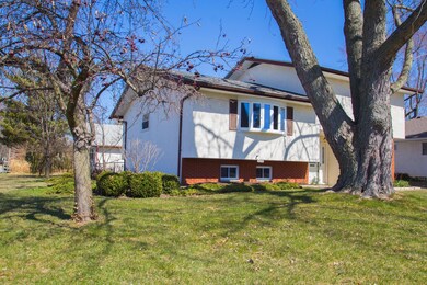 4010 Etna St, Columbus, OH 43213 - photo 3