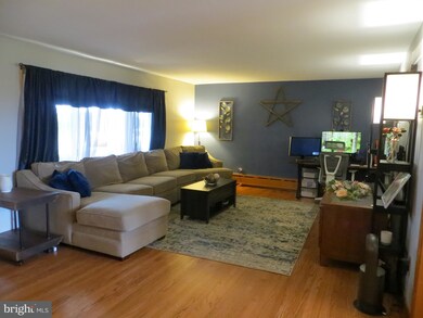 1721 County Line Rd, Bechtelsville, PA 19505 - photo 3