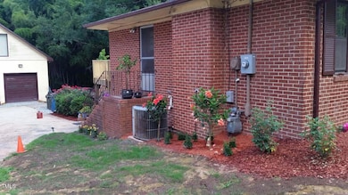 2-Side Entrance