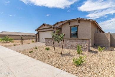 11022 W Levi Dr, Tolleson, AZ 85353 - photo 5