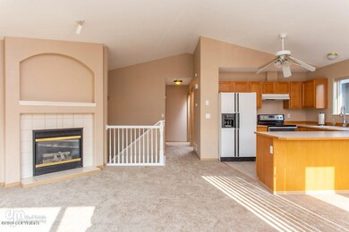 Living Room_Kitchen_8255-SMALL