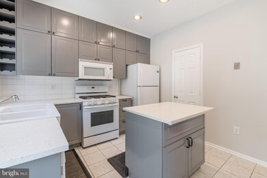 7235 Stover Dr, Alexandria, VA 22306 - photo 7