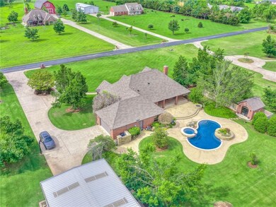 pool, hot tub, fire pit, pool house, 2 car attache