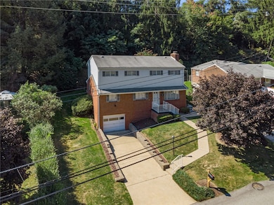 410 Marshall Dr, McKeesport, PA 15132 - photo 3