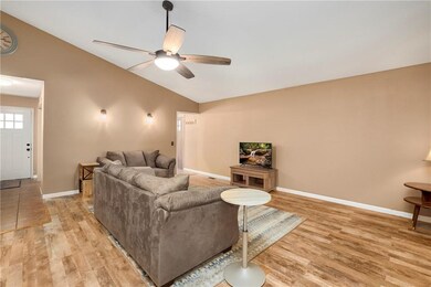 9 Little Dr, Bella Vista, AR 72715 - photo 6