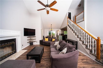 223 SW Seagull St, Lee's Summit, MO 64082 - photo 4