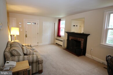 357 Brown St, Strasburg, VA 22657 - photo 7