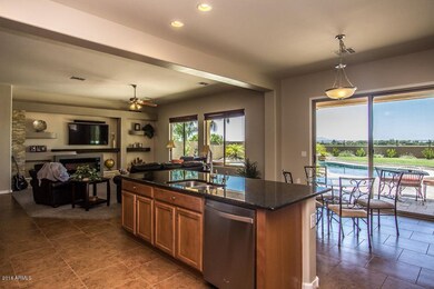181 W Las Palmaritas Dr-6