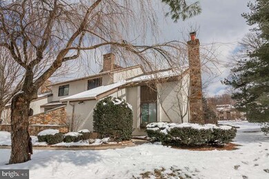 80 Oak Knoll Dr unit J30, Berwyn, PA 19312 - photo 3