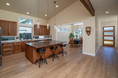 05 60995 SE Crane Ct_
