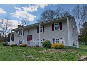 16 Lodgepole Ln, Greenville, RI 02828 - photo 2