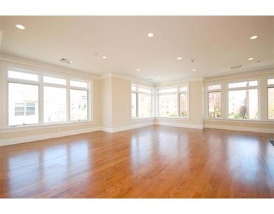 109 Sewall Ave unit 201, Brookline, MA 02446 - photo 4