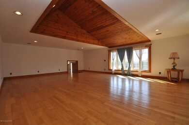 163 Warner Dr, Saylorsburg, PA 18353 - photo 3