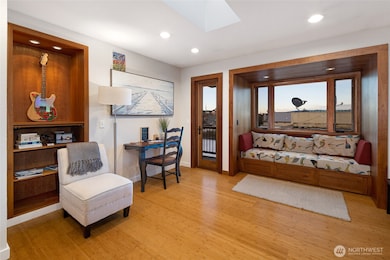 310 Spring St unit F, Friday Harbor, WA 98250 - photo 4