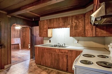 602 S Market St, Danville, OH 43014 - photo 4