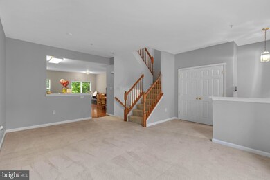 10703 Heather Glen Way, Bowie, MD 20720 - photo 5