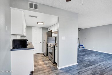 6822 W Devonshire Ave unit 271, Phoenix, AZ 85033 - photo 6