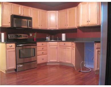 121 Locust St, Muse, PA 15350 - photo 3