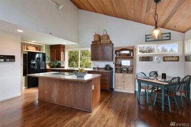 924 8th St, Mukilteo, WA 98275 - photo 6