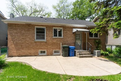 1333 White St, Des Plaines, IL 60018 - photo 3