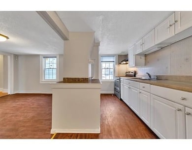 107 Cedar St, Springfield, MA 01105 - photo 5