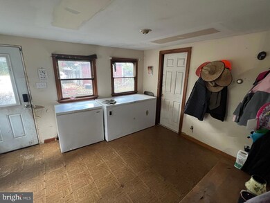 316 Elephant Rd, Perkasie, PA 18944 - photo 4