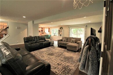 2208 Avalon Ct, Kokomo, IN 46902 - photo 3