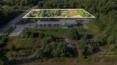 6788 120th Ave, Fennville, MI 49408 - photo 3