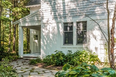 002-Front_View-2087501-large