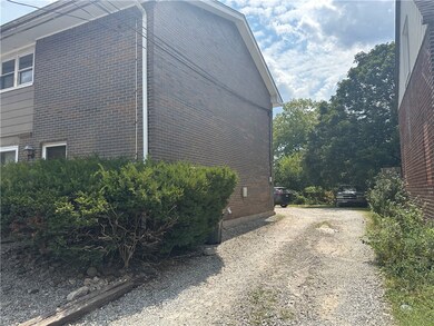 838-844 Maple Ave, Turtle Creek, PA 15145 - photo 5