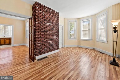 2900 E Strathmore Ave, Baltimore, MD 21214 - photo 7