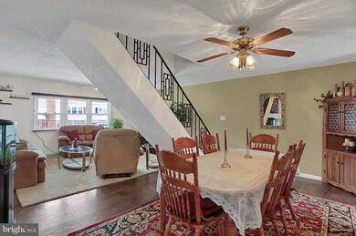 19 Cornell St, Reading, PA 19606 - photo 6