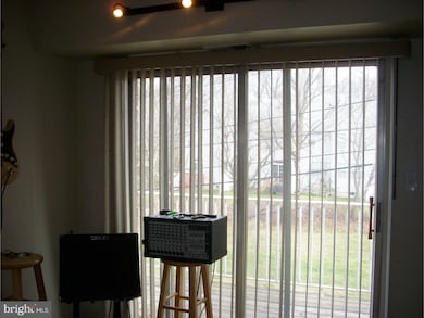 58 Garden View Terrace unit 16, East Windsor, NJ 08520 - photo 6