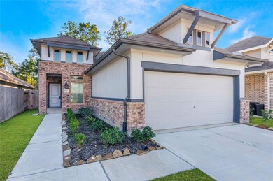 31018 Regal Elm Ln, Conroe, TX 77385 - photo 2