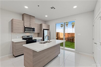 3512 Vanessa Ln unit 2, Weslaco, TX 78596 - photo 5