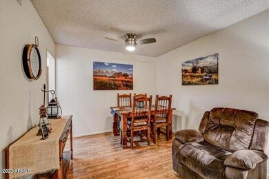 13610 N Silverbell Dr, Sun City, AZ 85351 - photo 5