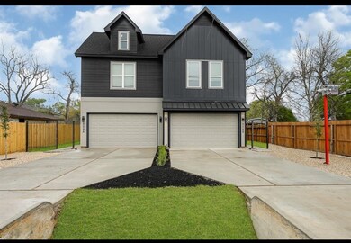 808 Fortune St unit B, Houston, TX 77088 - photo 2