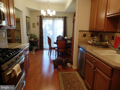 11193 Wortham Crest Cir unit 59, Manassas, VA 20109 - photo 4