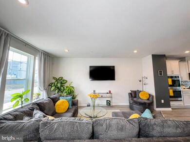 23425 Sugar Pine Ln, California, MD 20619 - photo 4