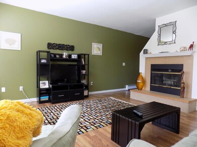 5B Old Robinson Rd unit B, Hudson, NH 03051 - photo 3