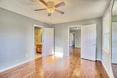 406 Sylvis St, Dickson, TN 37055 - photo 5