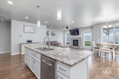 18689 Easter Peak Ave, Nampa, ID 83687 - photo 6