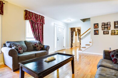 37 Lisa Ln, Manchester, NH 03103 - photo 4