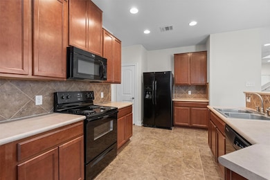 12008 Oaklynn Ct, Manor, TX 78653 - photo 6